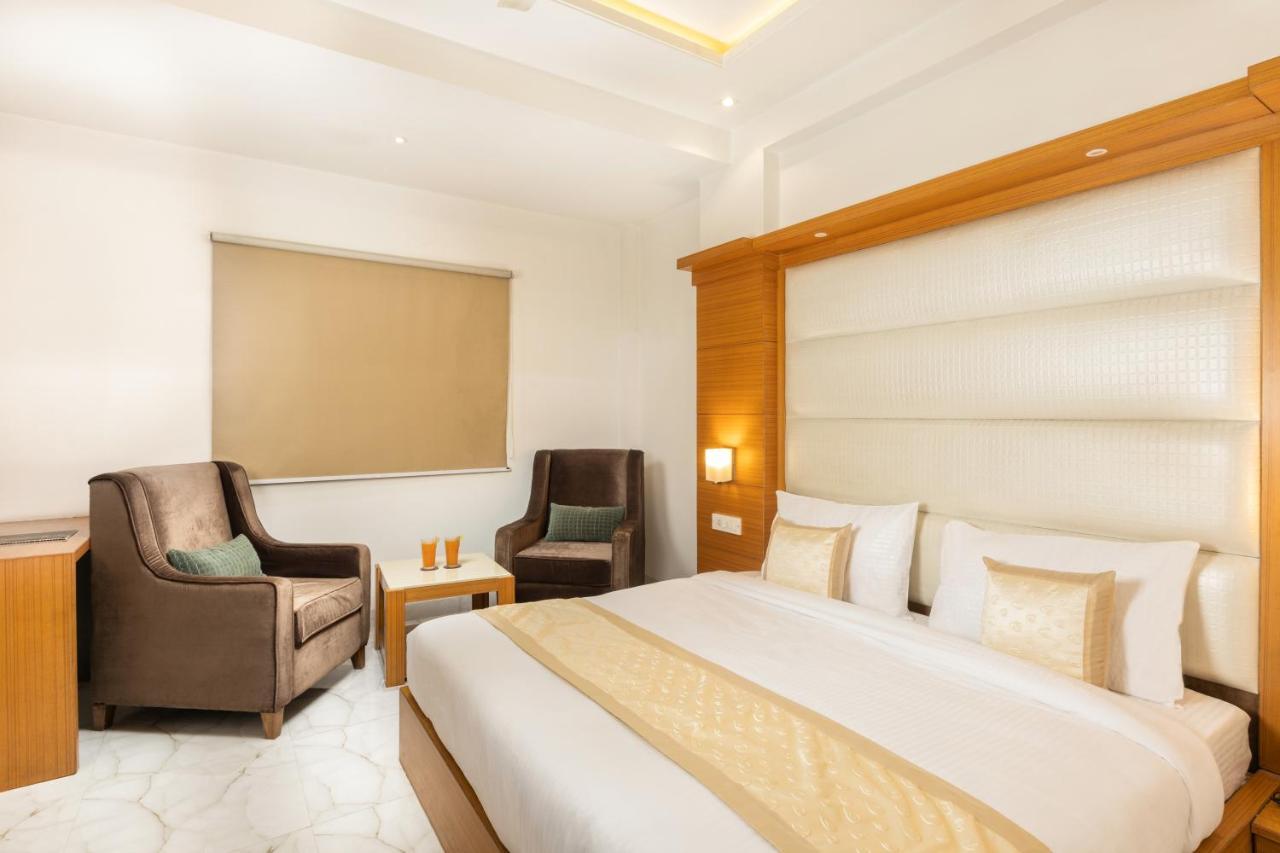 Hotel Star By Star Group- Near Delhi Airport Nova Deli Exterior foto