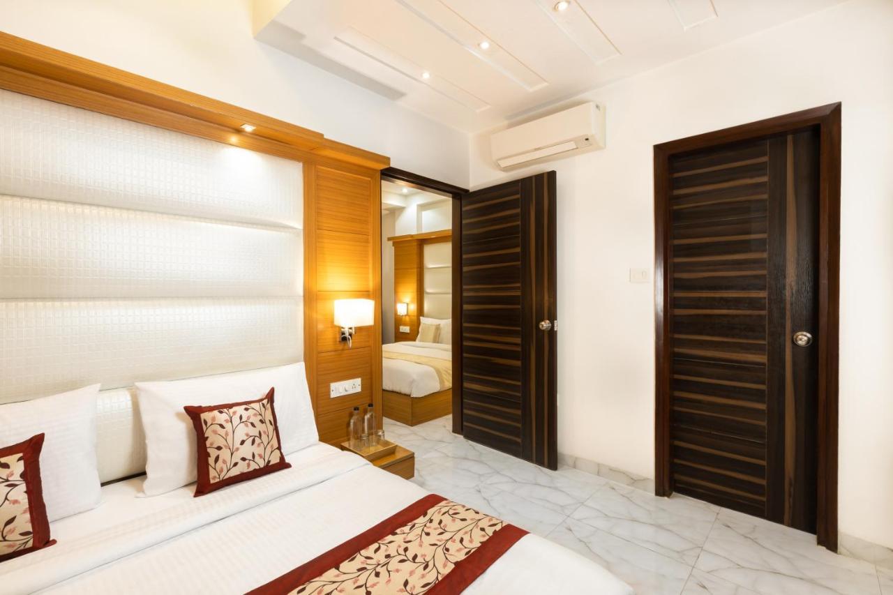 Hotel Star By Star Group- Near Delhi Airport Nova Deli Exterior foto