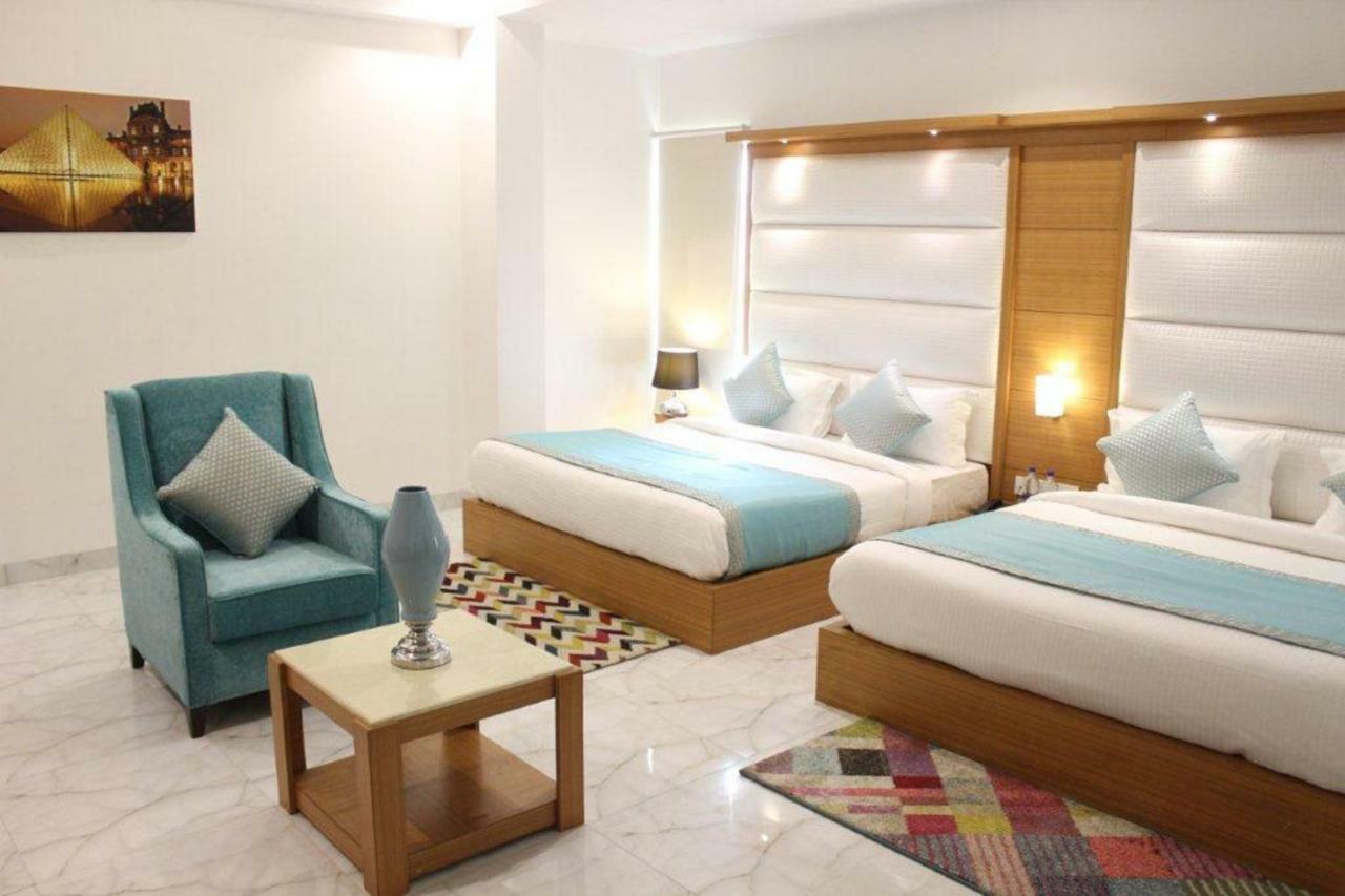 Hotel Star By Star Group- Near Delhi Airport Nova Deli Exterior foto